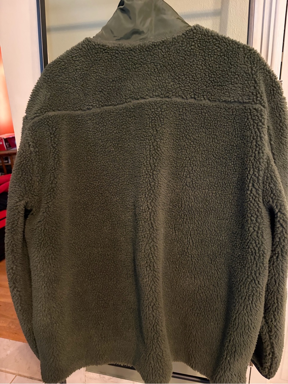 Banana Republic Men's Olive Green Sherpa & Nylon Zip-Up Jacket - Picture 3 of 3